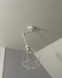 Lampa kinkiet na przegubach diamond biały — ujęcie 5