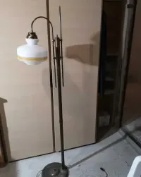Lampa  masiężna stojąca — ujęcie 4