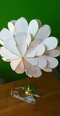Lampa nocna gwiazda — ujęcie 2