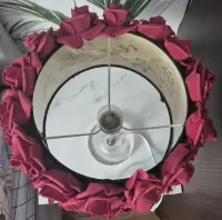 Lampa nocna róże — ujęcie 5