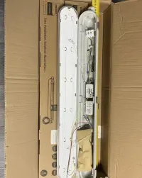 Lampa Philips hermetyczna — ujęcie 5