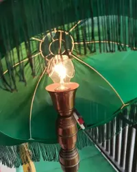 Lampa podłogowa mosiężna zielony abażur z frędzlami — ujęcie 5
