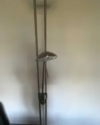 Lampa podłogowa podwójna z funkcją ściemniania - kolor stalowy — ujęcie 4