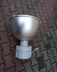 Lampa przemysłowa 250W wisząca — ujęcie 4