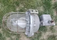 Lampa przemysłowa OMP 250 — ujęcie 3