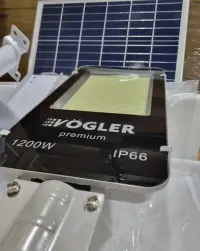 Lampa Solar Uliczna VÖGLER GmBh wersja PREMIUM 1200W — ujęcie 3