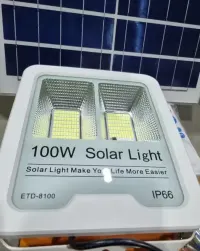Lampa solarna VÖGLER GmBh 100W neutral, sensor zmierzchu — ujęcie 2