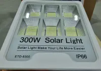 Lampa solarna VÖGLER GmBh 300W, sensor zmierzchu SMD — ujęcie 2