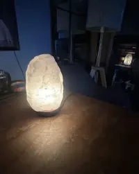 Lampa solna stołowa — ujęcie 2