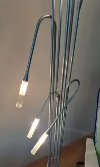 Lampa stojąca 9 pkt świetlnych — ujęcie 2