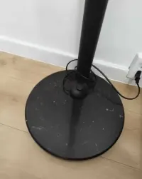 Lampa stojąca duża czarna — ujęcie 5