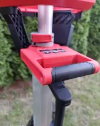 Lampa stojąca Milwaukee M18 HOSALC-0 Gwarancja — ujęcie 5
