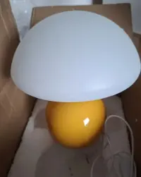 Lampa stołowa - Delisse. — ujęcie 3