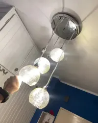 Lampa sufitowa 5 punktów światła, chrom + szklane klosze — ujęcie 2