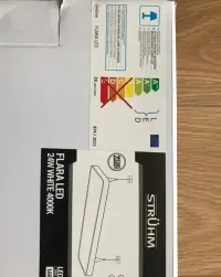 Lampa sufitowa biała — ujęcie 3