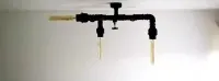 Lampa sufitowa loft z rur hydraulicznych industrialna — ujęcie 3