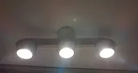 Lampa sufitowa,ramki oraz oświetlenie podszafkowe — ujęcie 3