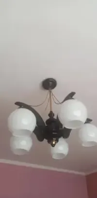 Lampa Sufitowa-Zyrandol (piękna,jak nowa) — ujęcie 4