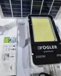 Lampa Uliczna Solarna VÖGLER GmBh wersja PREMIUM 2500W, latarnia — ujęcie 5