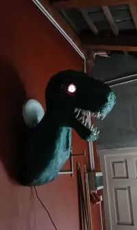 Lampa w kształcie głowy dinozaura/smoka – rękodzieło, sterowanie RGB — ujęcie 5