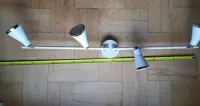 Lampa wiszaca 4 oprawy Led, biała — ujęcie 4