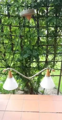 Lampa wisząca podwójna — ujęcie 2