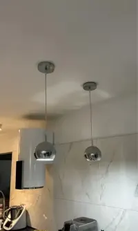 Lampa wisząca posiadam dwie sztuki — ujęcie 2