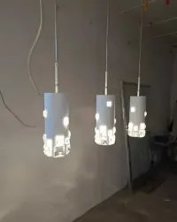 Lampa wisząca potrójna — ujęcie 3