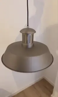 Lampa wisząca sufitowa — ujęcie 2