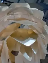Lampa wisząca Umage Aluvia mosiężna 59 cm powystawowa — ujęcie 3
