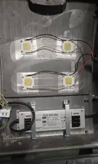 Lampa zewnętrzna naświetlacz Led onnine 240W mean well ELG-240-36 — ujęcie 3