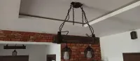 Lampa / żyrandol LOFT, wykonane z drewnianej belki — ujęcie 2