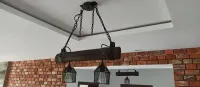 Lampa / żyrandol LOFT, wykonane z drewnianej belki — ujęcie 4