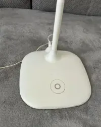 Lampka biurkowa led — ujęcie 3
