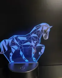 Lampka LED puzzle konik — ujęcie 3