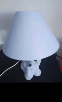 Lampka nocna piesek — ujęcie 2