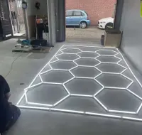 Lampy Hexagon LED 490x244cm Plaster Miodu Do Domu Garażu Hali Barbera — ujęcie 2
