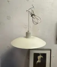 Louis Poulsen / Poul Henningsen – lampa wisząca PH 4/3  Dania — ujęcie 2