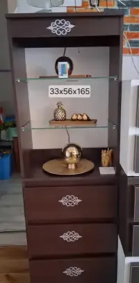 Meble domowe, komoda, szafa,witrynka kolor wenge — ujęcie 4