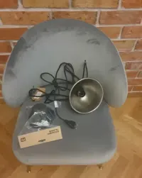 Nowa srebrna lampa wisząca — ujęcie 3