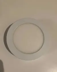 Okrągły panel sufitowy LED — ujęcie 4