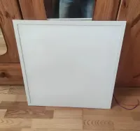 Plafony :Ledvance Eco class  panel 36w okazja olx!! + Oprawa Kingfisher 36w okazja olx!! — ujęcie 2
