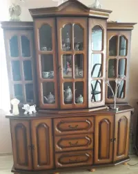 Sprzedam drewniane stylowe meble — ujęcie 4