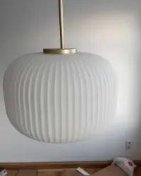 Szklana lampa na sprzedaz — ujęcie 4