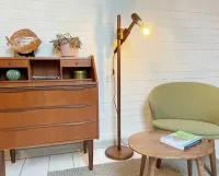 Szwedzka lampa podłogowa z lat 80 – Loft, Mid-Century, PRL, Industrial — ujęcie 2