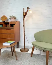 Szwedzka lampa podłogowa z lat 80 – Loft, Mid-Century, PRL, Industrial — ujęcie 4