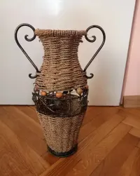 Sprzedam wazon na kwiaty sztuczne lub suche — ujęcie 4