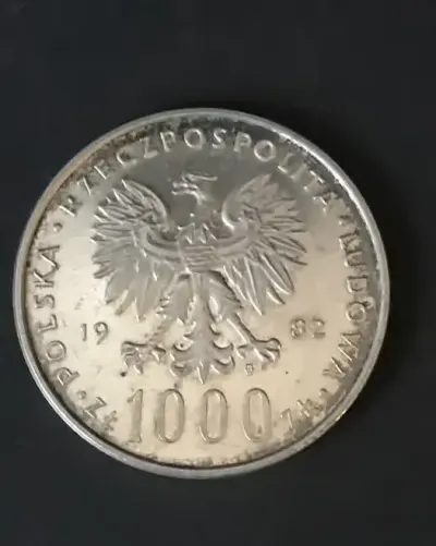 1000zl-okolicznosciowa-J.Pawel ll-1982- sr31mm-14,24gr -Ag 625 — praca Andre, Tychy