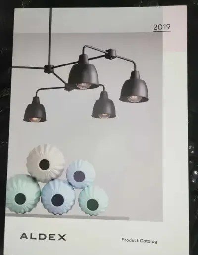 5 archiwalnych katalogów lamp - używane. — praca Michał, Częstochowa