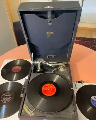 Antyczny gramofon Thorens primaphonic horex Swiss Made lata 20/30 sprawny — praca Tomek, Borne Sulinowo